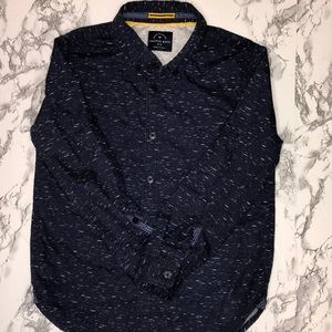Boys button down shirt Size 5-6